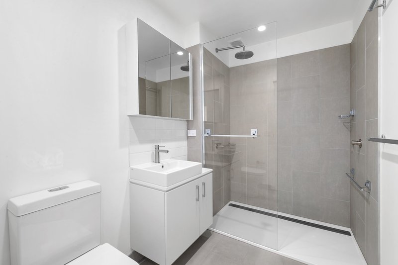 Photo - 407/30 Bush Boulevard, Mill Park VIC 3082 - Image 6