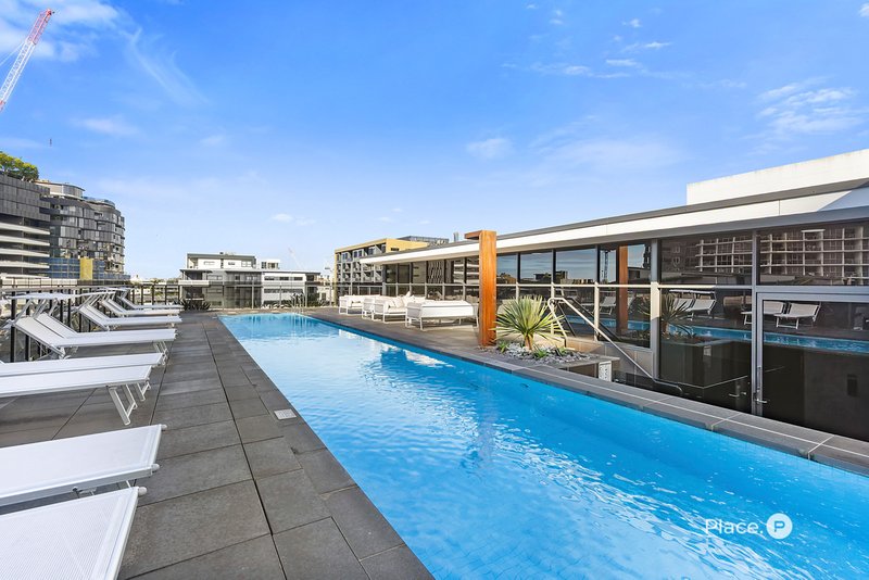 Photo - 407/31 Longland Street, Newstead QLD 4006 - Image 11