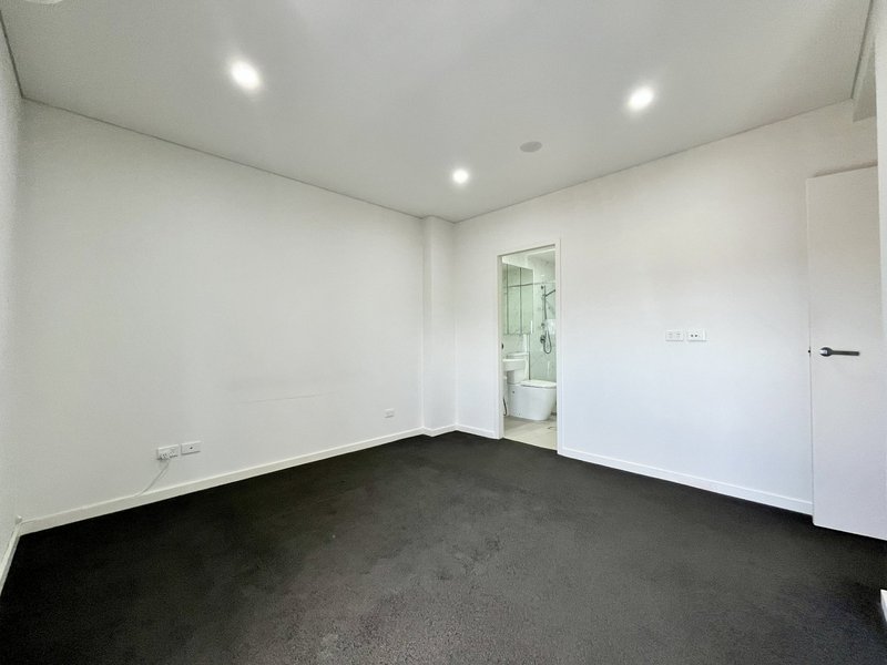 Photo - 407/41 Leonard Street, Bankstown NSW 2200 - Image 10