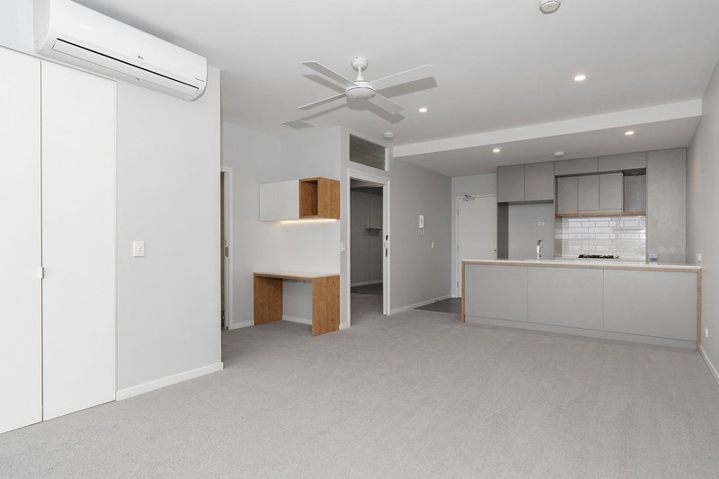 Photo - 407/42 Jenner Street, Nundah QLD 4012 - Image 4