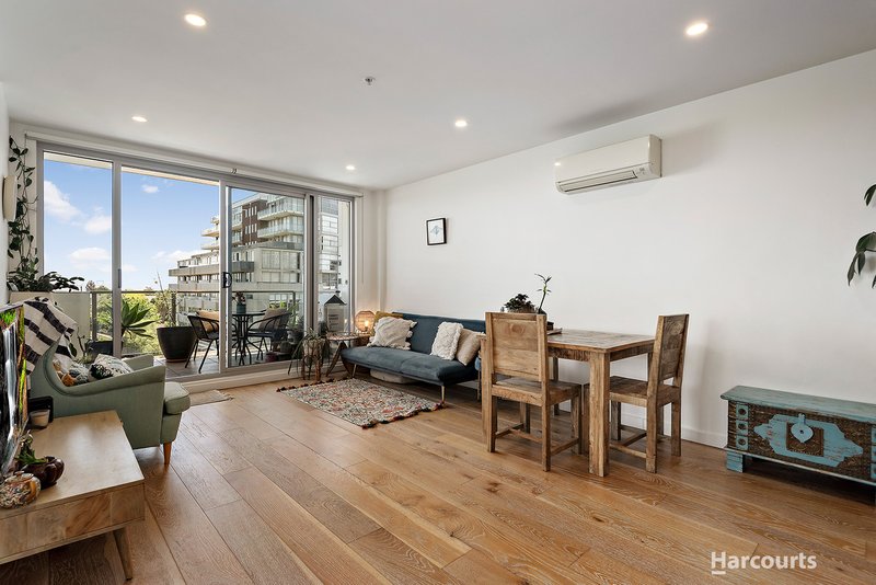 Photo - 407/88 Tram Road, Doncaster VIC 3108 - Image 2