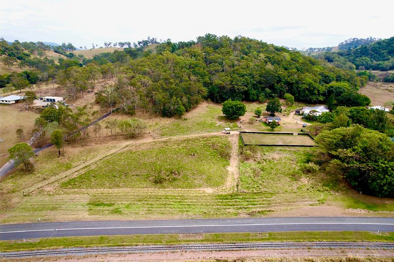 Photo - 408 Marlborough-Sarina Road, Sarina QLD 4737 - Image 7