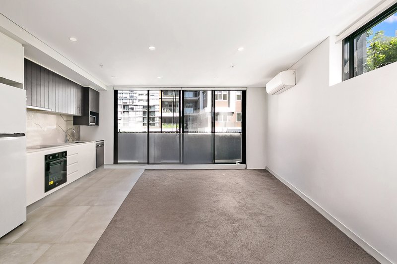 Photo - 408/10 Stanley Street, Kogarah NSW 2217 - Image 2