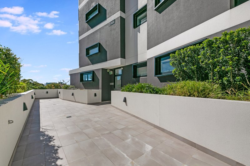 Photo - 408/10 Stanley Street, Kogarah NSW 2217 - Image 7