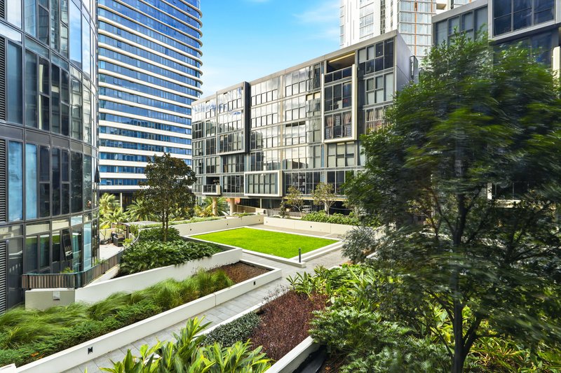 Photo - 408/2 Waterways Street, Wentworth Point NSW 2127 - Image 2