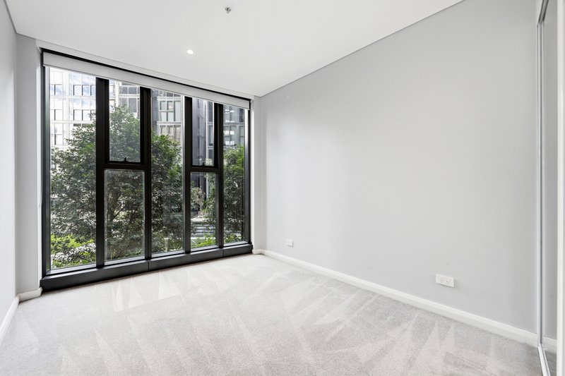 Photo - 408/2 Waterways Street, Wentworth Point NSW 2127 - Image 5