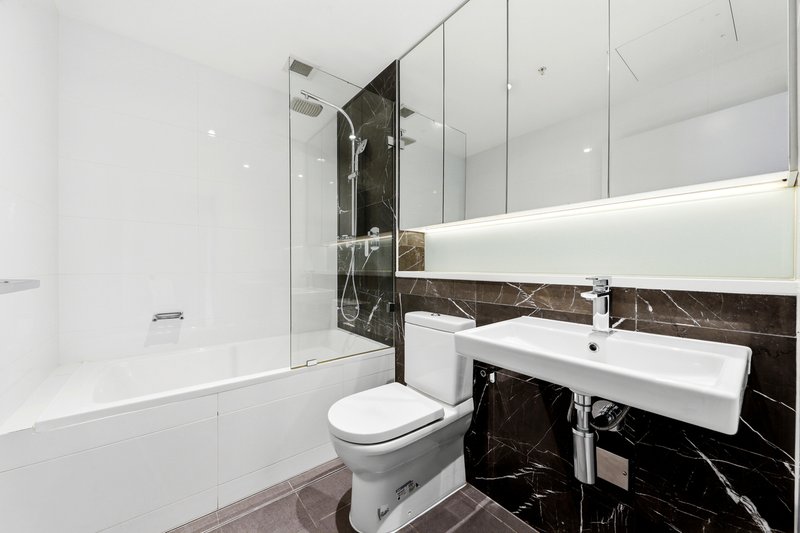 Photo - 408/2 Waterways Street, Wentworth Point NSW 2127 - Image 8