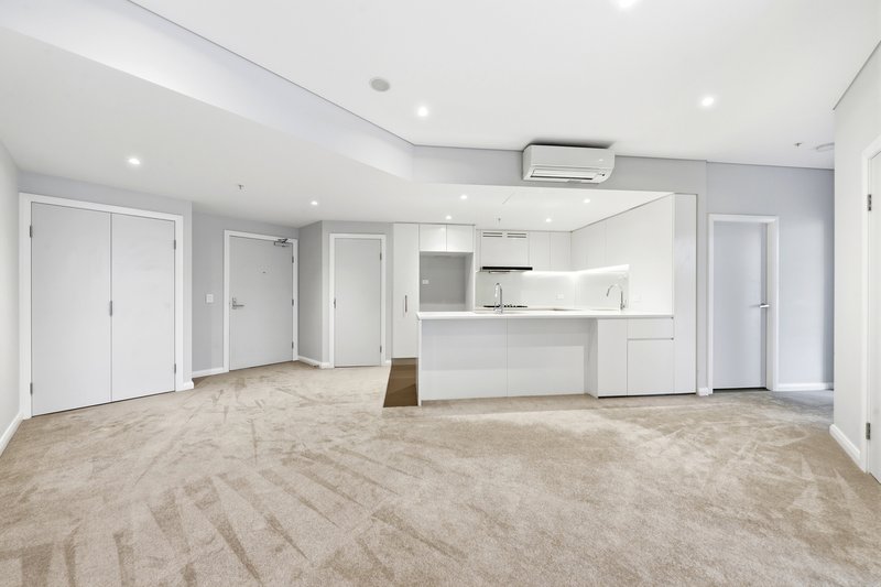 Photo - 408/2 Waterways Street, Wentworth Point NSW 2127 - Image 9