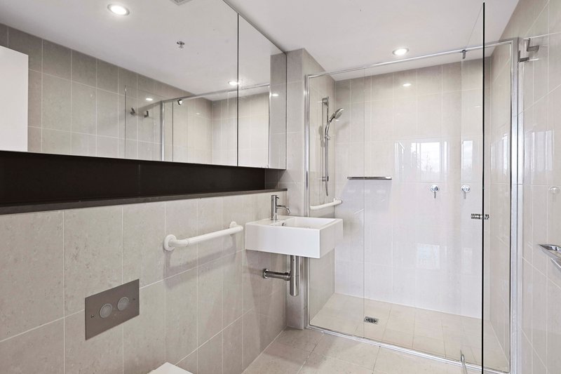 Photo - 4082/37C Harbour Road, Hamilton QLD 4007 - Image 7