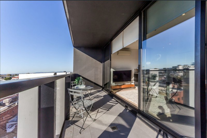 Photo - 408/276 Neerim Road, Carnegie VIC 3163 - Image 15