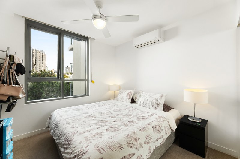 Photo - 408/338 Water Street, Fortitude Valley QLD 4006 - Image 5