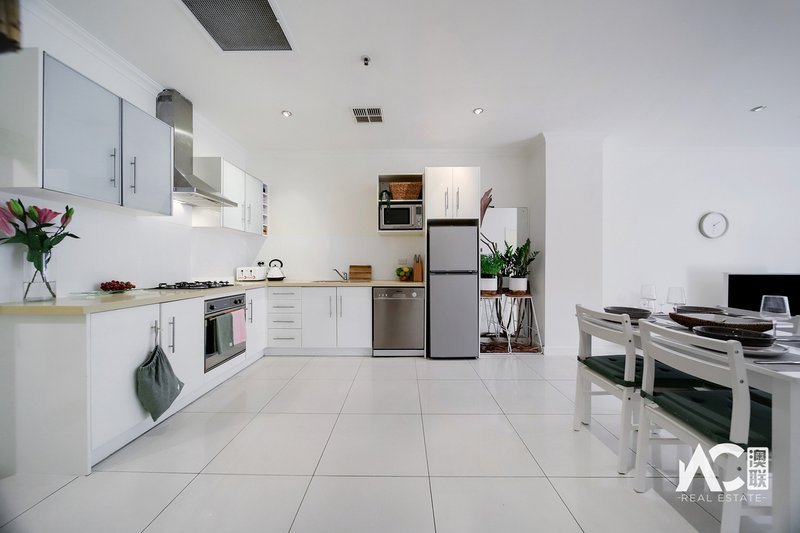 Photo - 408/39 Grenfell Street, Adelaide SA 5000 - Image 3