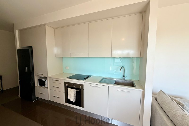 Photo - 408/571 Pacific Highway, Belmont NSW 2280 - Image 3