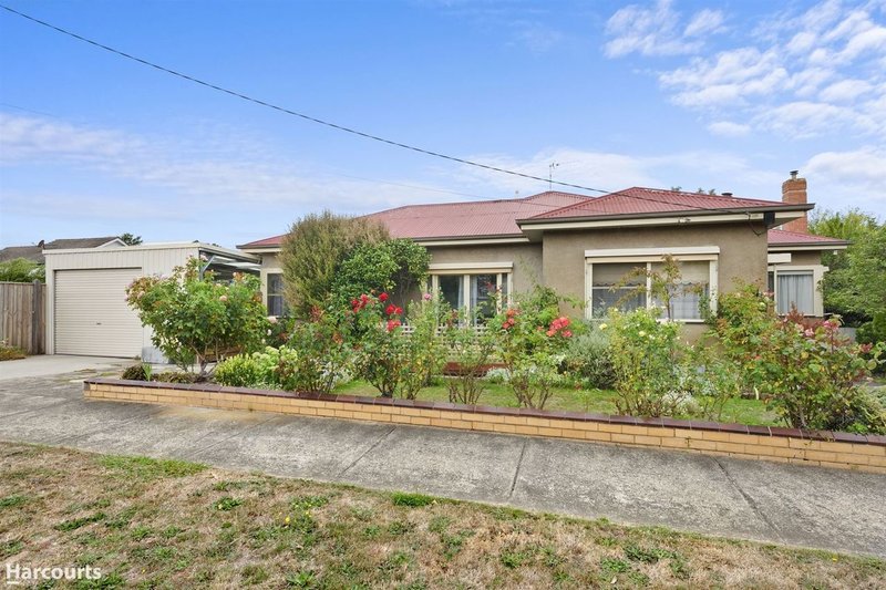 Photo - 409 Landsborough Street, Ballarat North VIC 3350 - Image 16