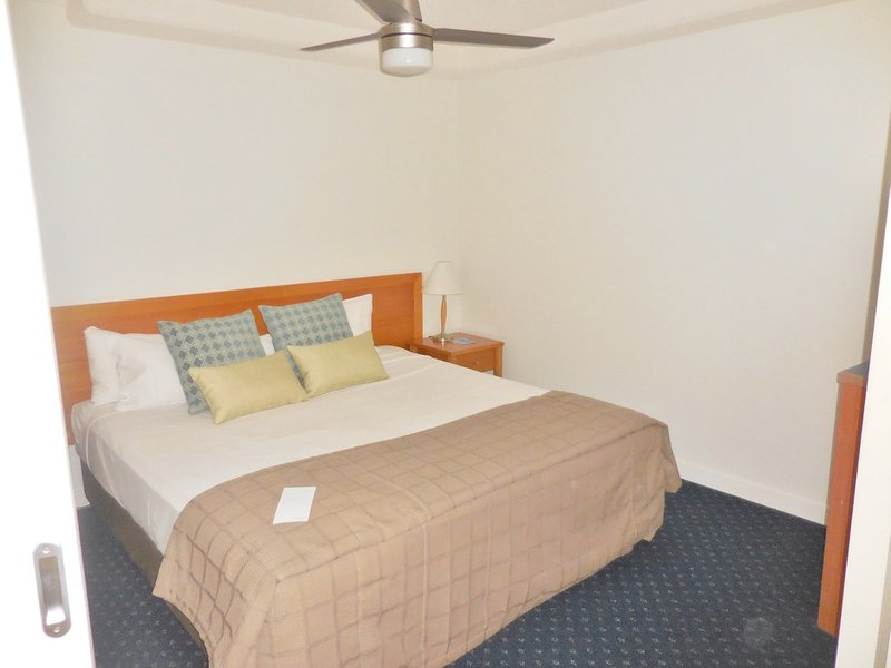 Photo - 409 Mantra Resort - Buccaneer Drive, Urangan QLD 4655 - Image 10