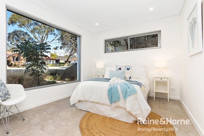 Photo - 409 President Ave , Kirrawee NSW 2232 - Image 3