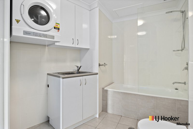 Photo - 409/107 Canberra Avenue, Griffith ACT 2603 - Image 10