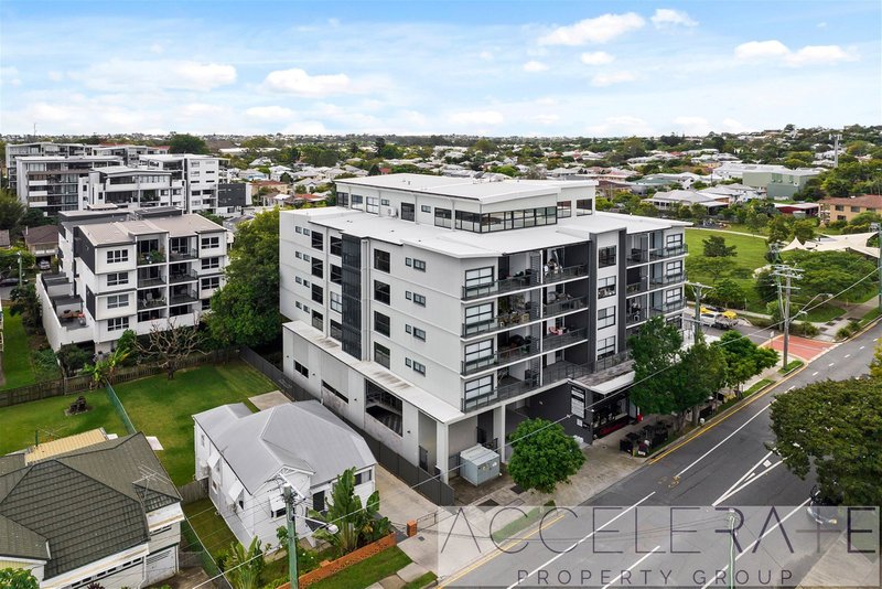 Photo - 409/109 Chalk Street, Lutwyche QLD 4030 - Image 2