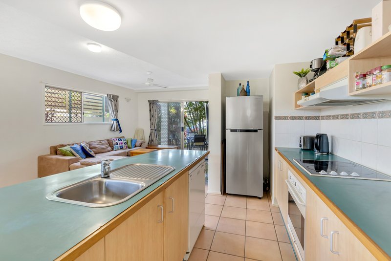 Photo - 409/2 Keem Street, Trinity Beach QLD 4879 - Image 10