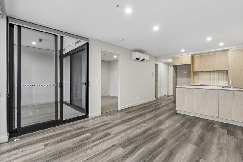 Photo - 409/42 Mort Street, Braddon ACT 2612 - Image 1