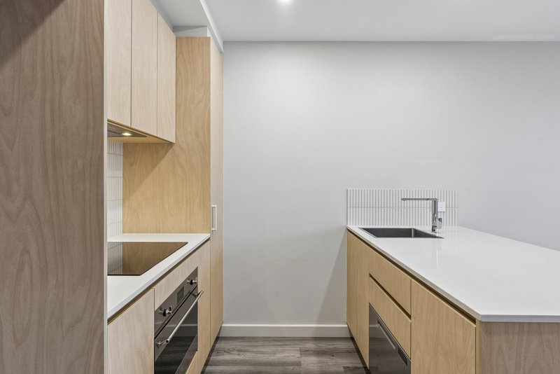 Photo - 409/42 Mort Street, Braddon ACT 2612 - Image 8