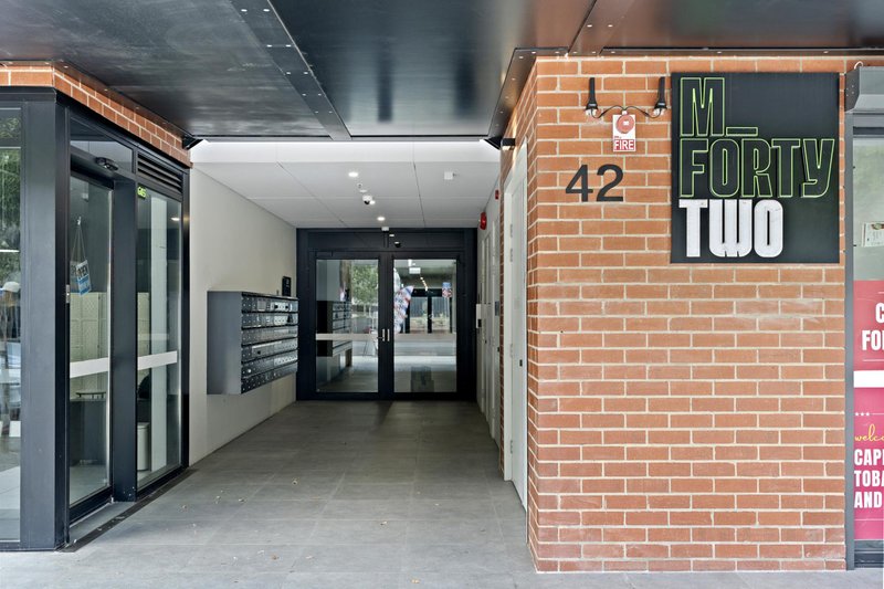 Photo - 409/42 Mort Street, Braddon ACT 2612 - Image 18
