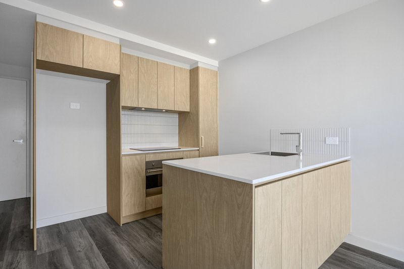Photo - 409/42 Mort Street, Braddon ACT 2612 - Image 3