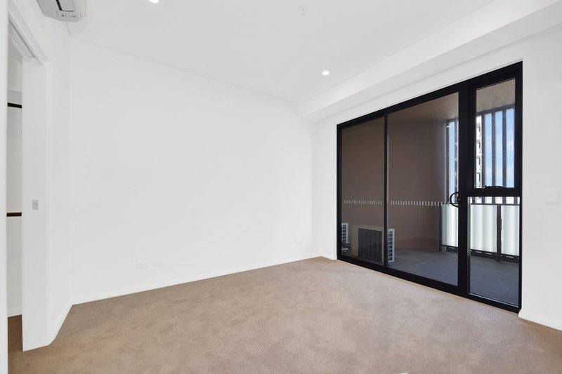 Photo - 409/4A Hasluck Street, Rouse Hill NSW 2155 - Image 5