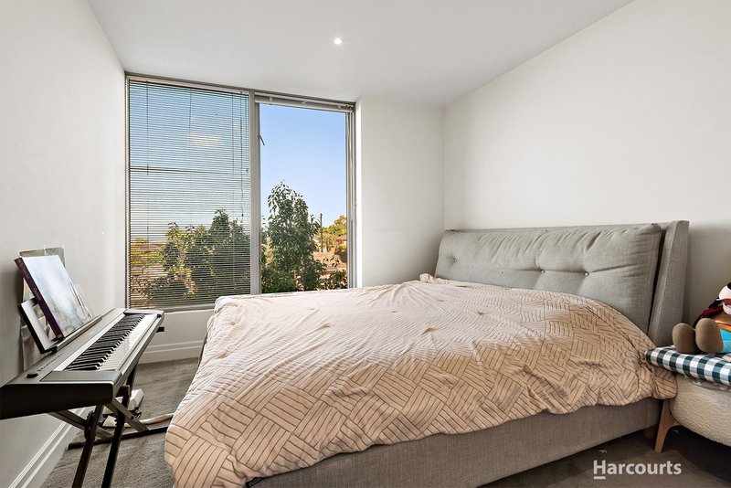 Photo - 409/91-93 Tram Road, Doncaster VIC 3108 - Image 4