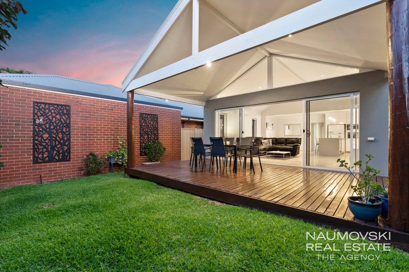 Photo - 40A Bridgewater Crescent, Karrinyup WA 6018 - Image 2