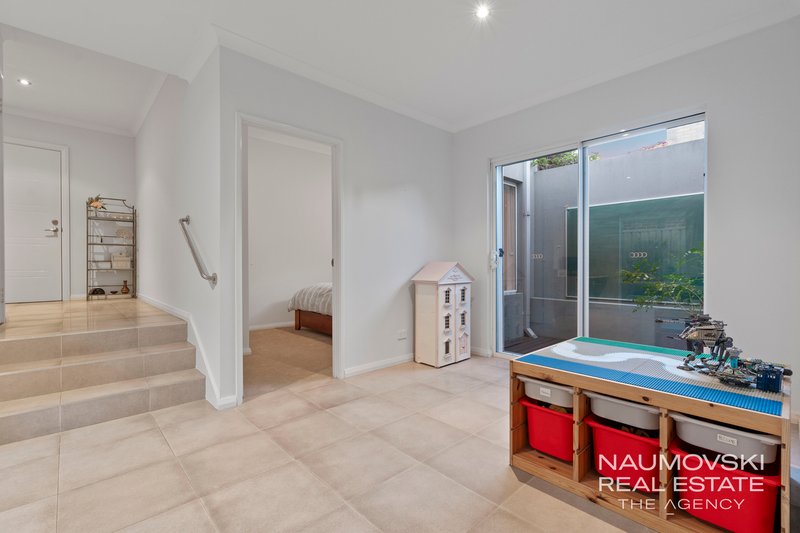 Photo - 40A Bridgewater Crescent, Karrinyup WA 6018 - Image 14