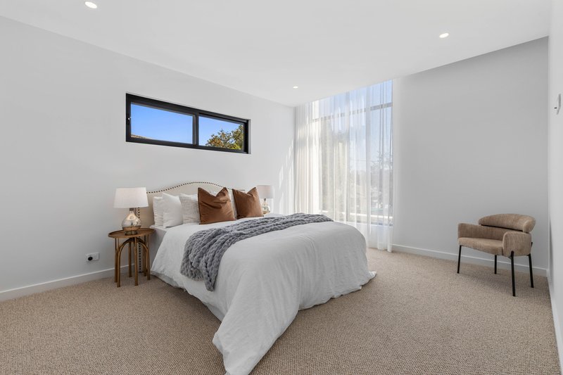 Photo - 40A Eighth Avenue, Seven Hills NSW 2147 - Image 16