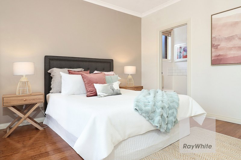 Photo - 40A Fleetwood Drive, Greenvale VIC 3059 - Image 12