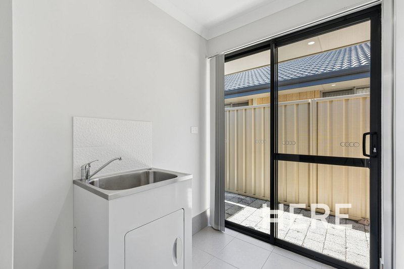 Photo - 40A Girraween Street, Armadale WA 6112 - Image 17