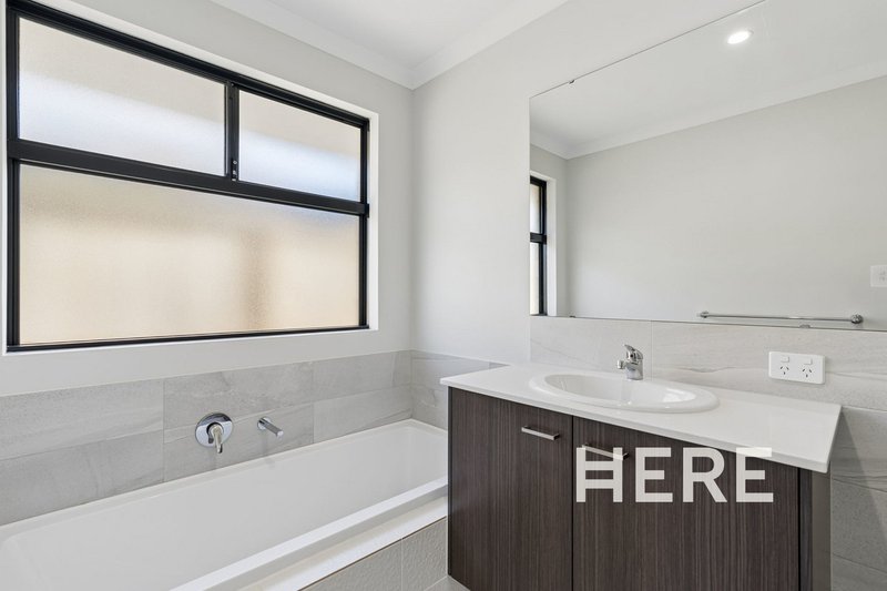 Photo - 40A Girraween Street, Armadale WA 6112 - Image 22