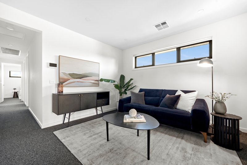 Photo - 40A Jack Road, Cheltenham VIC 3192 - Image 10