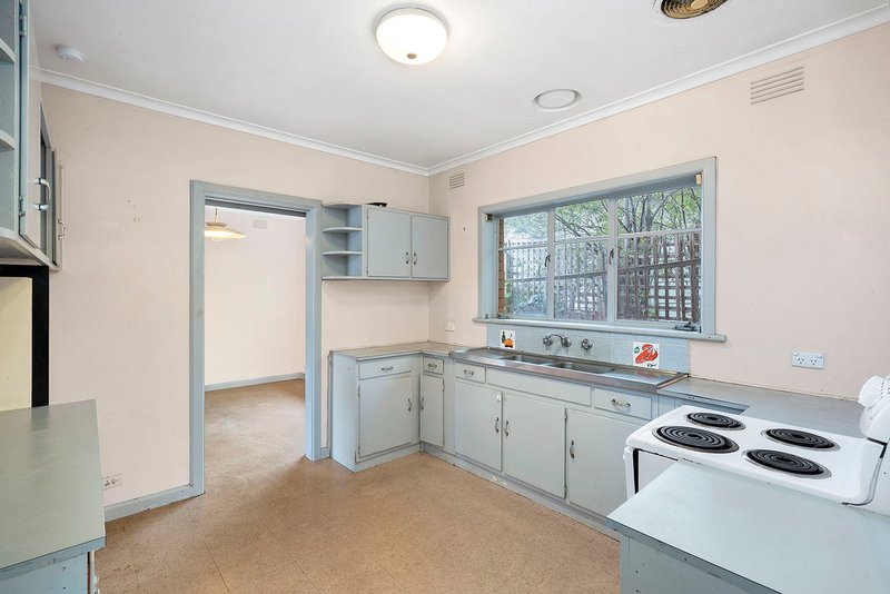 Photo - 40A Latrobe Street, Mentone VIC 3194 - Image 6