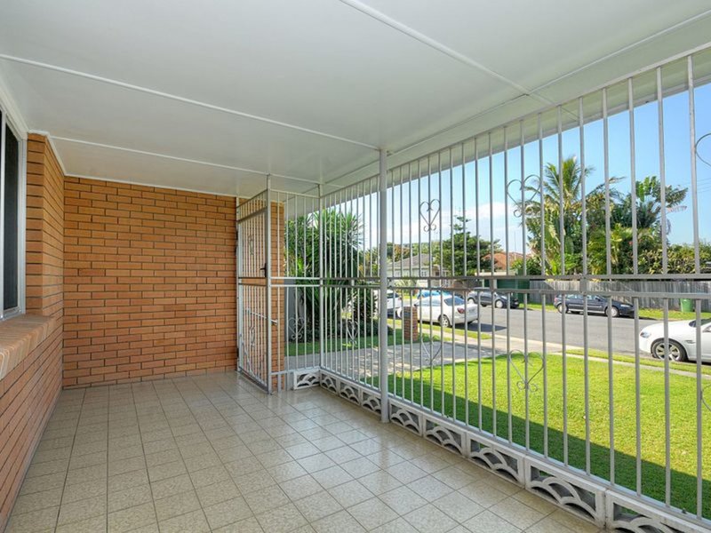 Photo - 40A Middle Street, Labrador QLD 4215 - Image 10