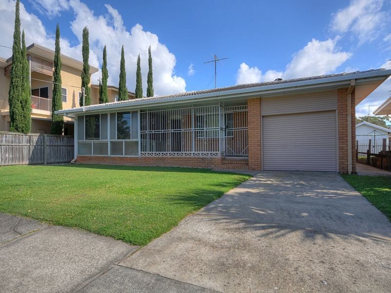 40A Middle Street, Labrador QLD 4215