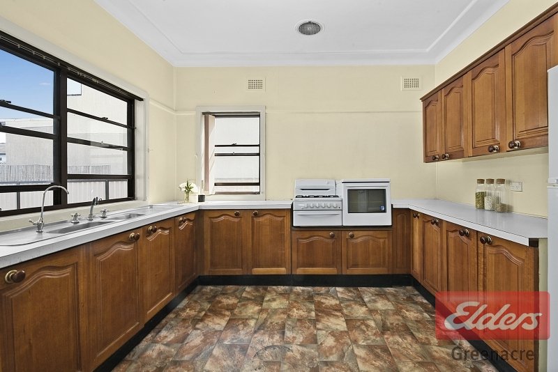 Photo - 40a Noble Avenue, Greenacre NSW 2190 - Image 7