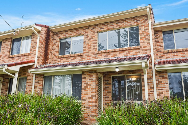 4/1-3 Bath Street, Thirroul NSW 2515