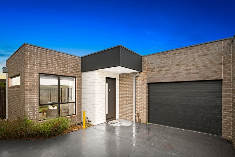 4/1-3 Bellin Street, Laverton VIC 3028