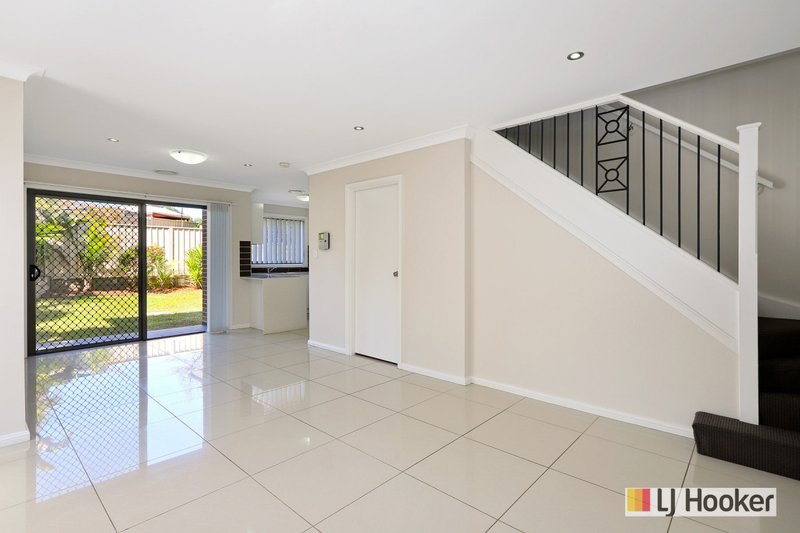 Photo - 4/1-3 Fielders Street, Seven Hills NSW 2147 - Image 2