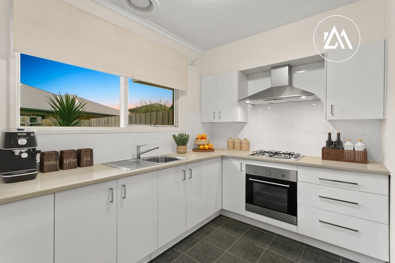 Photo - 4/1-3 Wendy Avenue, Mount Eliza VIC 3930 - Image 2