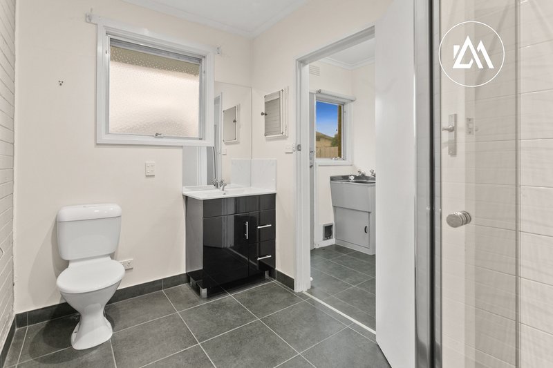 Photo - 4/1-3 Wendy Avenue, Mount Eliza VIC 3930 - Image 6