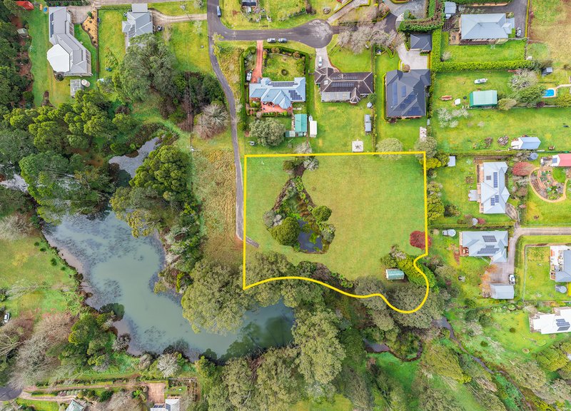 Photo - 41-43 May Street, Robertson NSW 2577 - Image 1