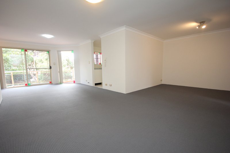 Photo - 4/1-5 Hampden Street, Beverly Hills NSW 2209 - Image 2