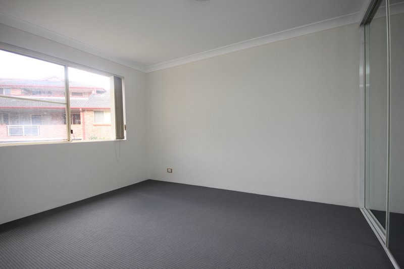 Photo - 4/1-5 Hampden Street, Beverly Hills NSW 2209 - Image 4