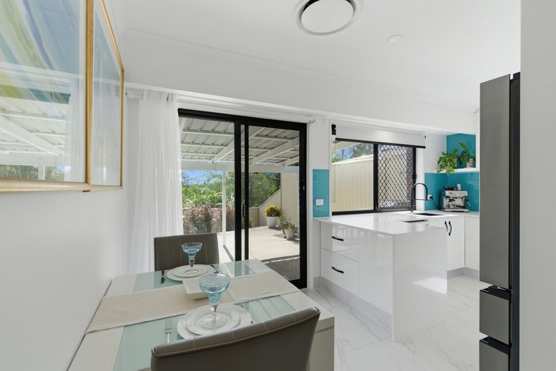 Photo - 4/1-5 Universal Street, Oxenford QLD 4210 - Image 12