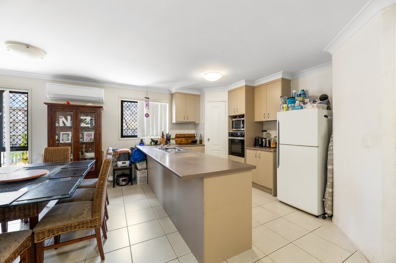 Photo - 4/1-9 Moreton Downs Drive, Deception Bay QLD 4508 - Image 2